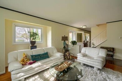 820 Critchfield Rd, Columbus, OH 43213 - photo 4