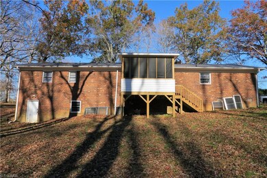 4093 Earnhardt Rd, Asheboro, NC 27205 - photo 7