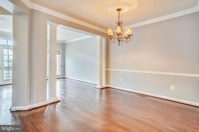 16458 Steerage Cir, Woodbridge, VA 22191 - photo 4