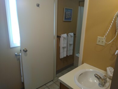 733 Post Rd unit 220, Wells, ME 04090 - photo 5