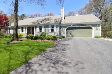 001-photo-front-view-8293915