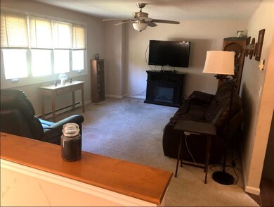 153 Providence St unit E, Millville, MA 01529 - photo 3