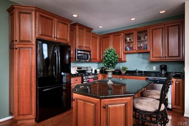 5368 Spring Ridge Dr W, Macungie, PA 18062 - photo 4