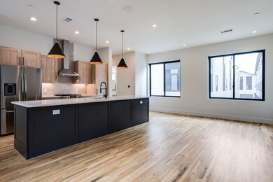 5609 Live Oak St unit 202, Dallas, TX 75206 - photo 2