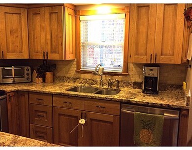 36 Huguenot Rd, Oxford, MA 01540 - photo 7