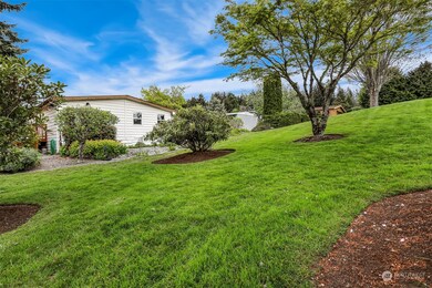 828 Wandering Creek Dr, Bothell, WA 98021 - photo 5