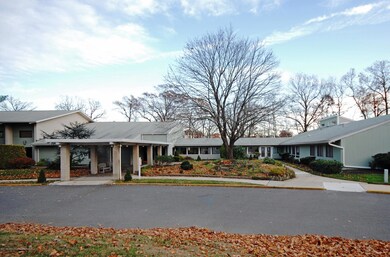 3 Lexington Ct, Red Bank, NJ 07701 - photo 2