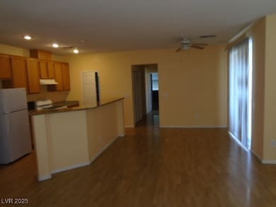 3913 Sweet Pine St unit 101, Las Vegas, NV 89108 - photo 6