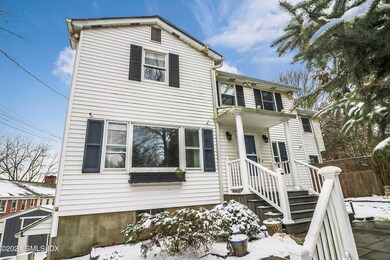 8 Sickle Bar Ln, Riverside, CT 06878 - photo 2