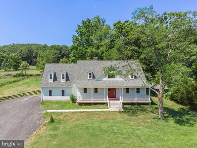 39615 Toad Hall Ln, Aldie, VA 20105 - photo 4