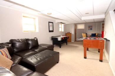 722 Greens View Dr, Algonquin, IL 60102 - photo 2