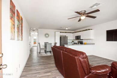 04-3856 N Princeton Ln-4