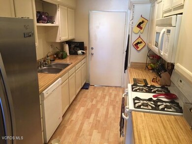 Photo_Kitchen_69 Mission Plaza