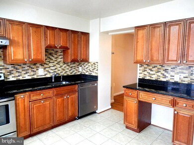 6 Autumn Hill Way, Gaithersburg, MD 20877 - photo 3