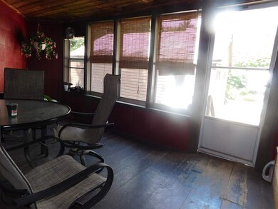 57 Cedar St, Sanbornville, NH 03872 - photo 5