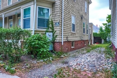 160 Putnam Ave, Cambridge, MA 02139 - photo 4