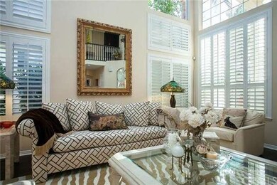 Sunny & Bright, a Beautiful Living Room!