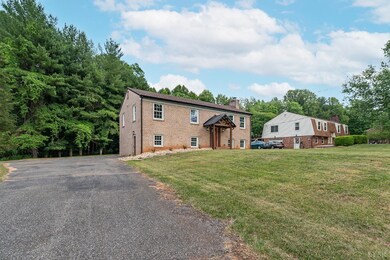 1802 Laxton Rd, Lynchburg, VA 24502 - photo 2