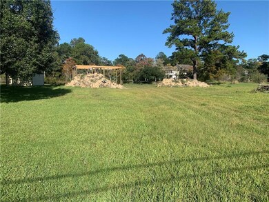 26415 Mildred Dr, Lacombe, LA 70445 - photo 6