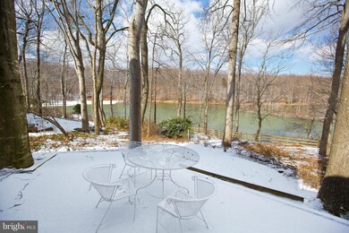 20612 Hazelnut Ct, Germantown, MD 20874 - photo 2