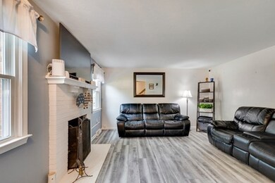 3 W Belcher Rd unit B, Foxboro, MA 02035 - photo 4