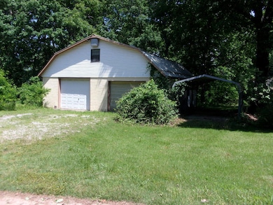 detached/garage