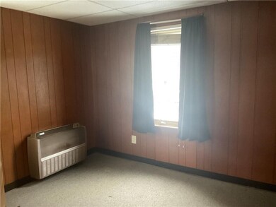 1078 Main St unit c, West Warwick, RI 02893 - photo 5