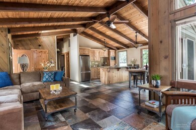 57307 Approach Ln, Sunriver, OR 97707 - photo 4