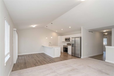 635 SE Mesa Dr, Waukee, IA 50263 - photo 4