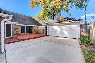 5931 Thom Rd, Humble, TX 77346 - photo 3