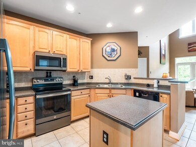 8792 Endless Ocean Way, Columbia, MD 21045 - photo 3