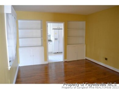 324 Pinecrest Dr, Fayetteville, NC 28305 - photo 7