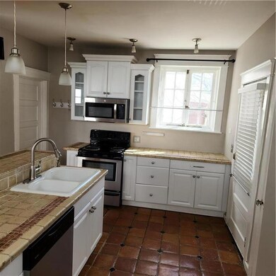 308 S 16th St, Allentown, PA 18102 - photo 6