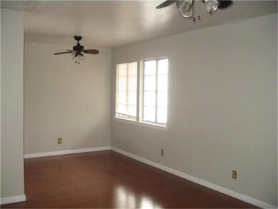 1910 Vermont St unit 4, Houston, TX 77019 - photo 5