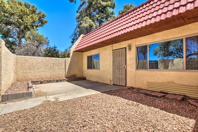 3424 W Del Monico Ln, Phoenix, AZ 85051 - photo 5