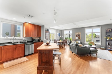 1268 Westminster St, Providence, RI 02909 - photo 5