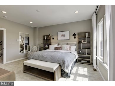 126 Mulberry Dr, Malvern, PA 19355 - photo 4