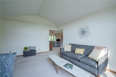 3502 Parkside Cir W, Eau Claire, WI 54701 - photo 7