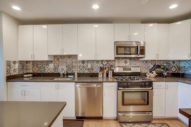 130 Tremont St unit 403, Melrose, MA 02176 - photo 4