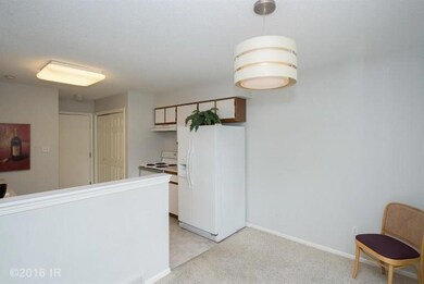 2404 81st Cir, Urbandale, IA 50322 - photo 5