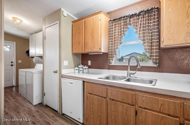 5 Kitchen