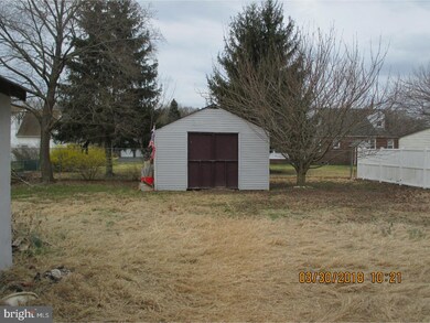 412 Ives Ave, Penns Grove, NJ 08069 - photo 3