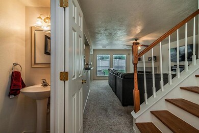 5202 Balmorhea Dr, Pearland, TX 77584 - photo 4