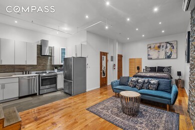 595 Greene Ave unit 2R, Brooklyn, NY 11216 - photo 2