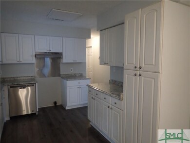 11 Silverstone Cir, Savannah, GA 31406 - photo 6