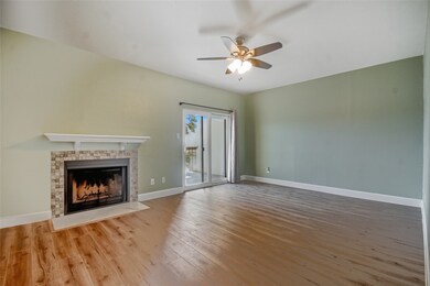 18809 Egret Bay Blvd unit 112, Houston, TX 77058 - photo 6