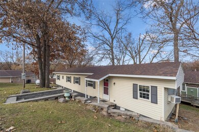 276 Center Point Dr, Montezuma, IA 50171 - photo 6