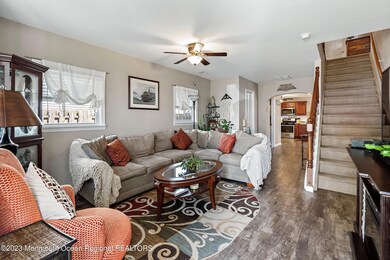 Foyer to LivingRoom