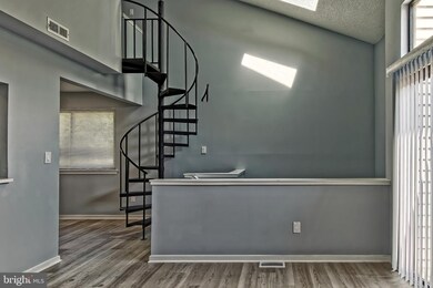 714 Gregorys Way, Voorhees, NJ 08043 - photo 4