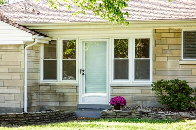 3215 Hickory Grv-5